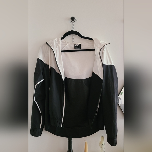 Nike windbreaker - Picture 4 of 6